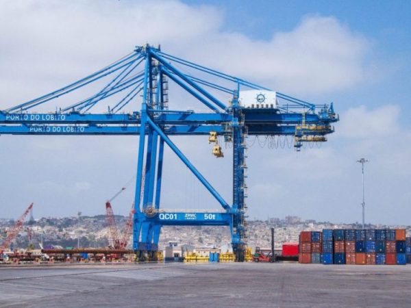 Robar la riqueza de África para salvar el clima (y alimentar la&nbsp;IA)