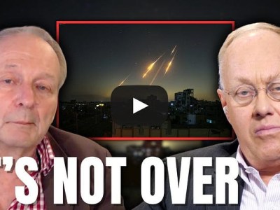 Todo lo que necesitan saber sobre la guerra entre Estados Unidos e Israel contra Irán (Entrevista con Alastair&nbsp;Crooke)