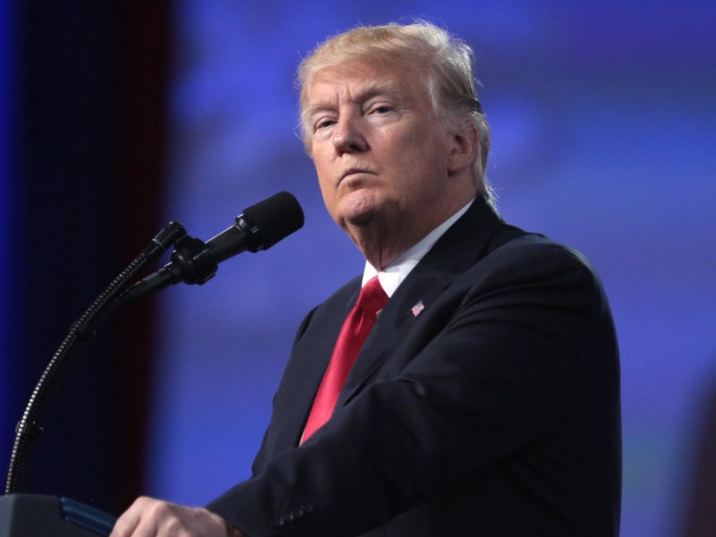 La personificación de la decadencia, de la bancarrota, somos nosotros: los EE.&nbsp;UU.