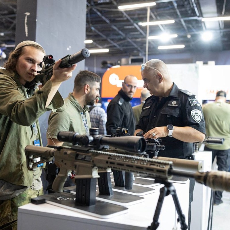 Las ventas de armas de Israel están aumentando. Entonces, ¿por qué sus exposiciones de armas son más reducidas que&nbsp;nunca?