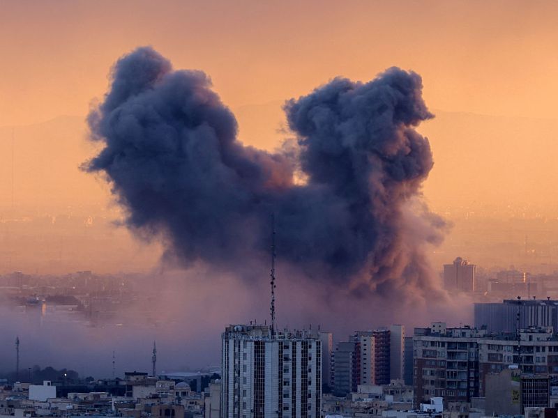 La guerra contra Irán enriquece a las empresas armamentísticas mientras hunde la economía&nbsp;mundial