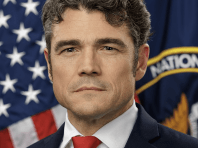 Explosión en el interior de la maquinaria bélica de Trump: Joe Kent&nbsp;dimite