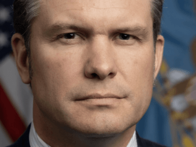La desesperada cruzada  de Pete Hegseth en busca de la validación&nbsp;masculina